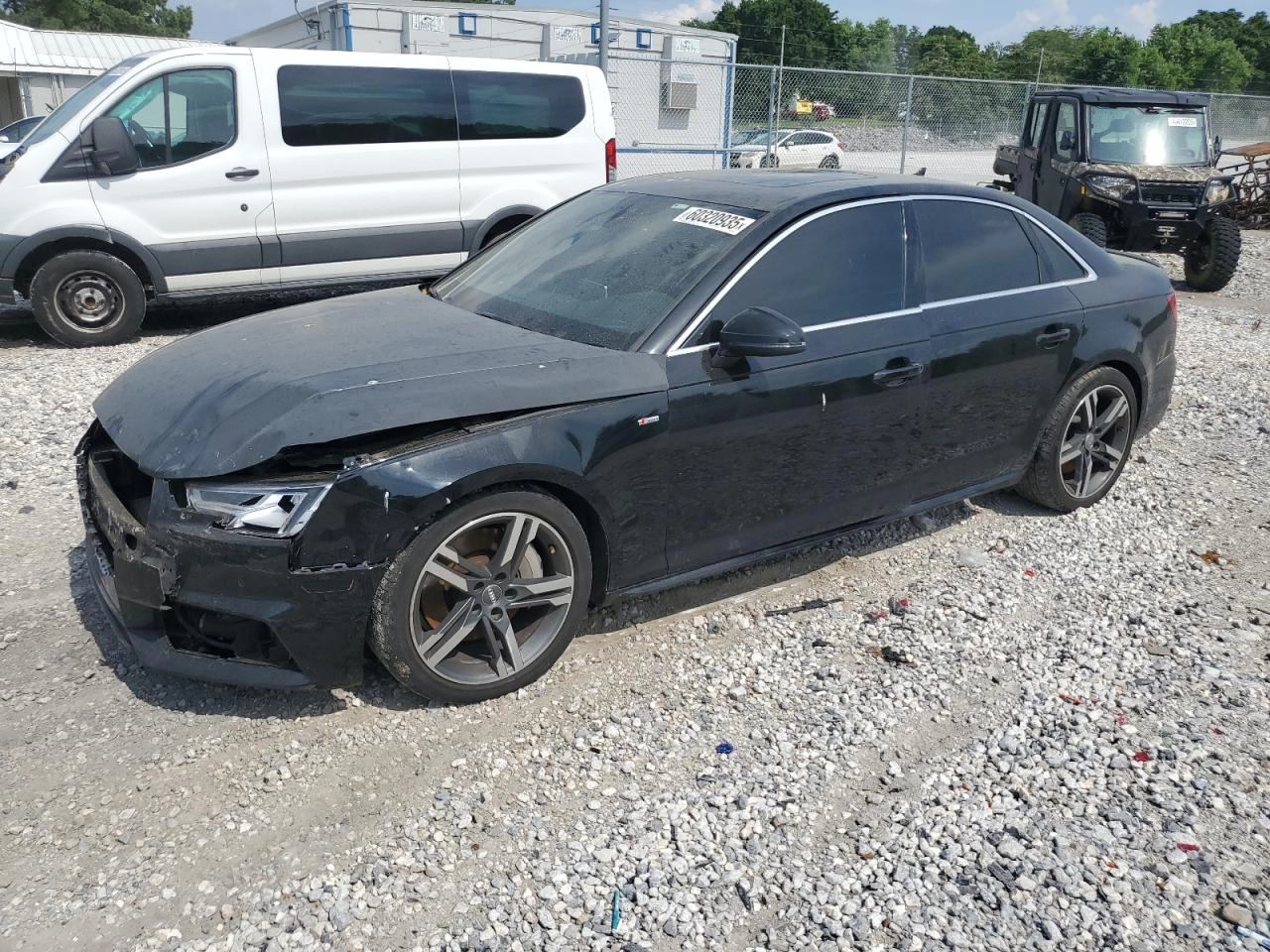AUDI A4 2017 2.0л